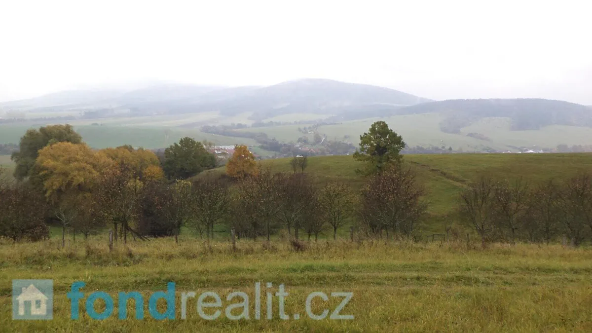 Prodej pole 6246 m²